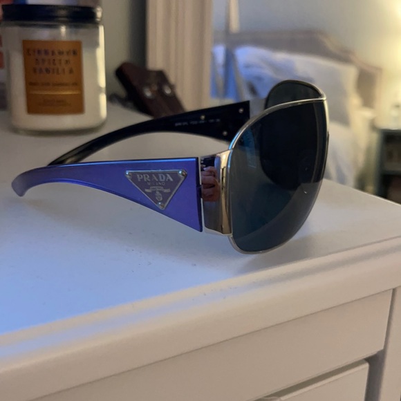 Vintage Prada Sunglasses - Picture 3 of 8